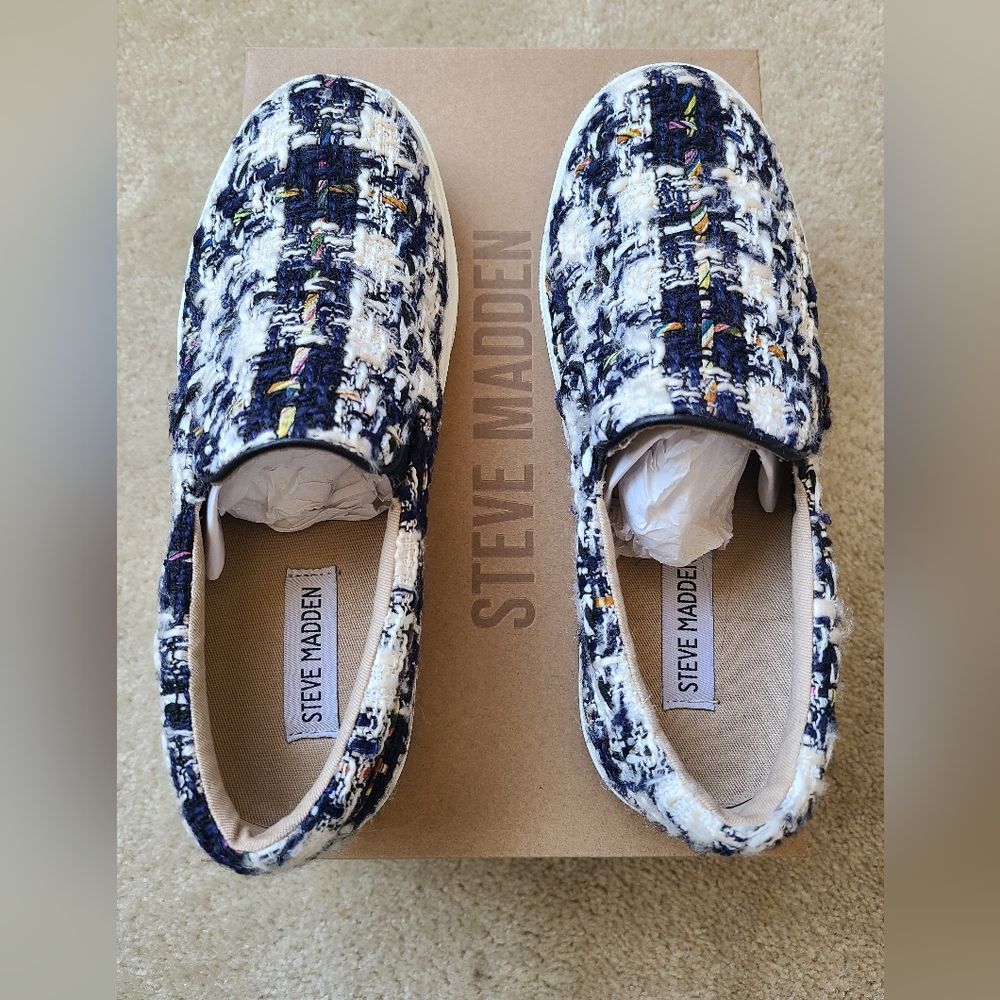 Steve Madden Sneakers